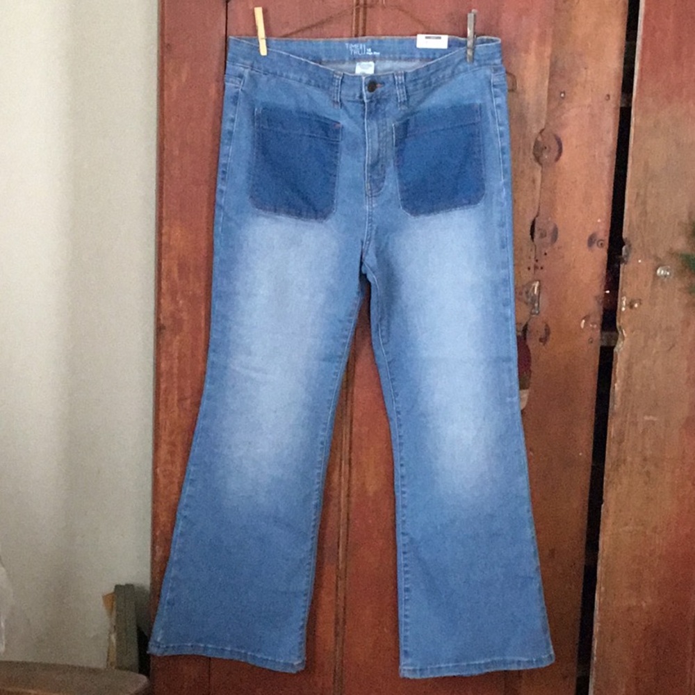 Time and Tru NWT High Rise Flare Jeans